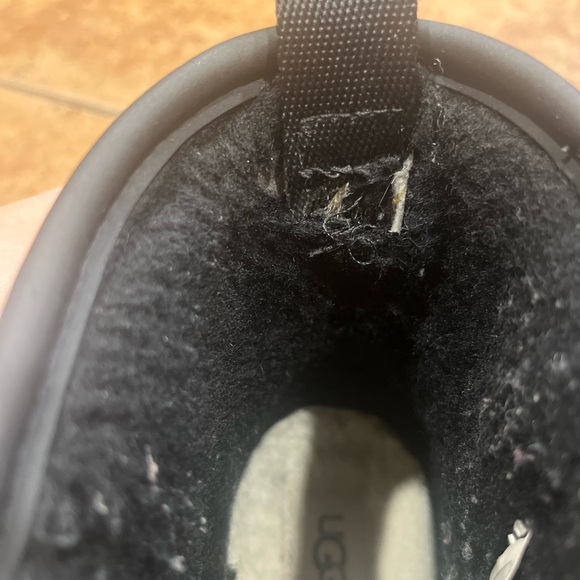 Black Clear UGG boots - Picture 4 of 5